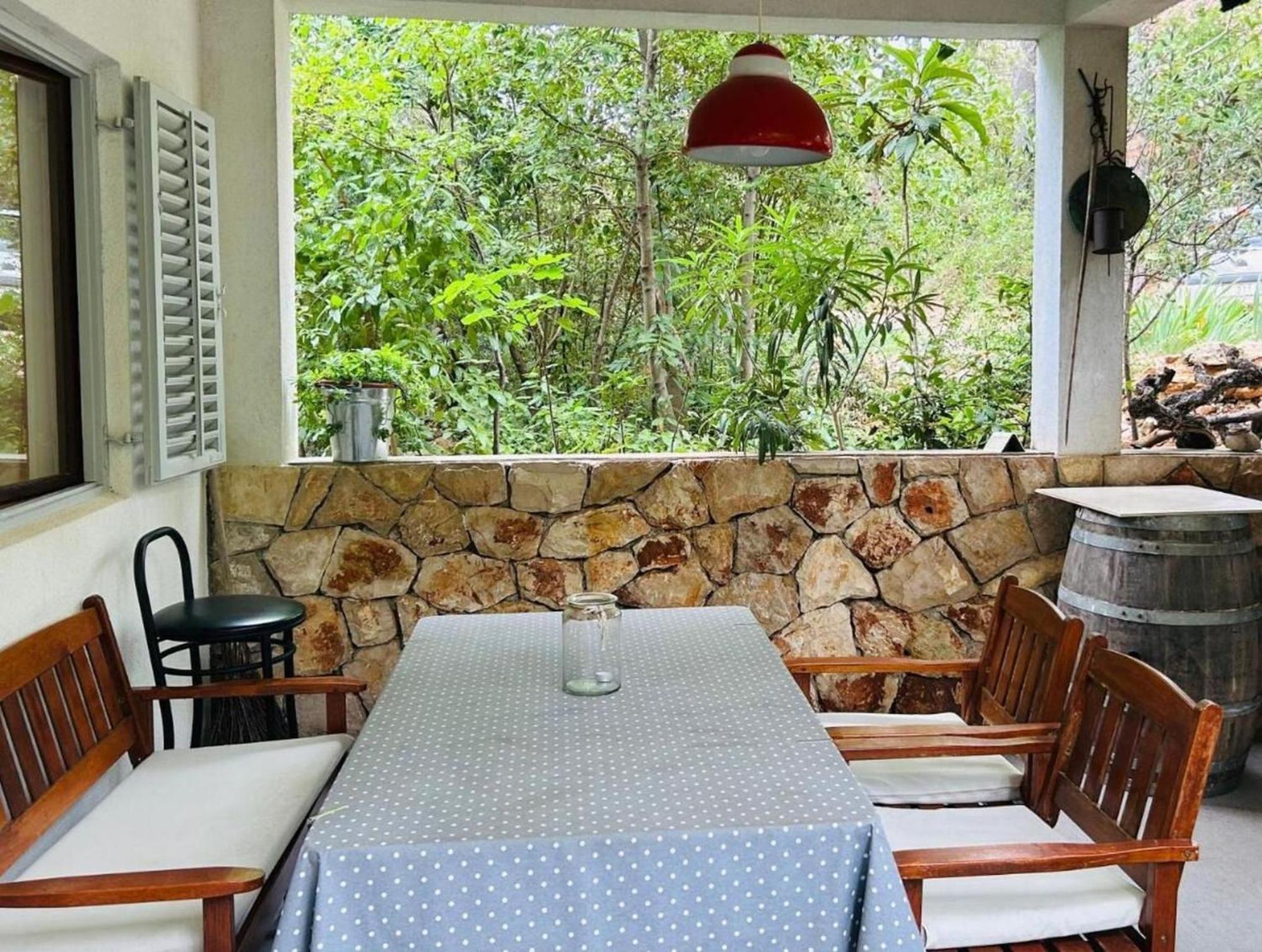 Apartments Matkov - Quite And Peaceful Location Jelsa  Exterior foto